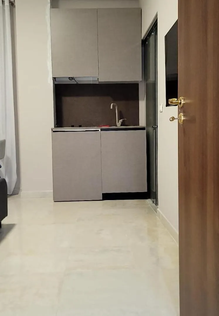 Apartment Bazar 4 Mini Apartament Tirana